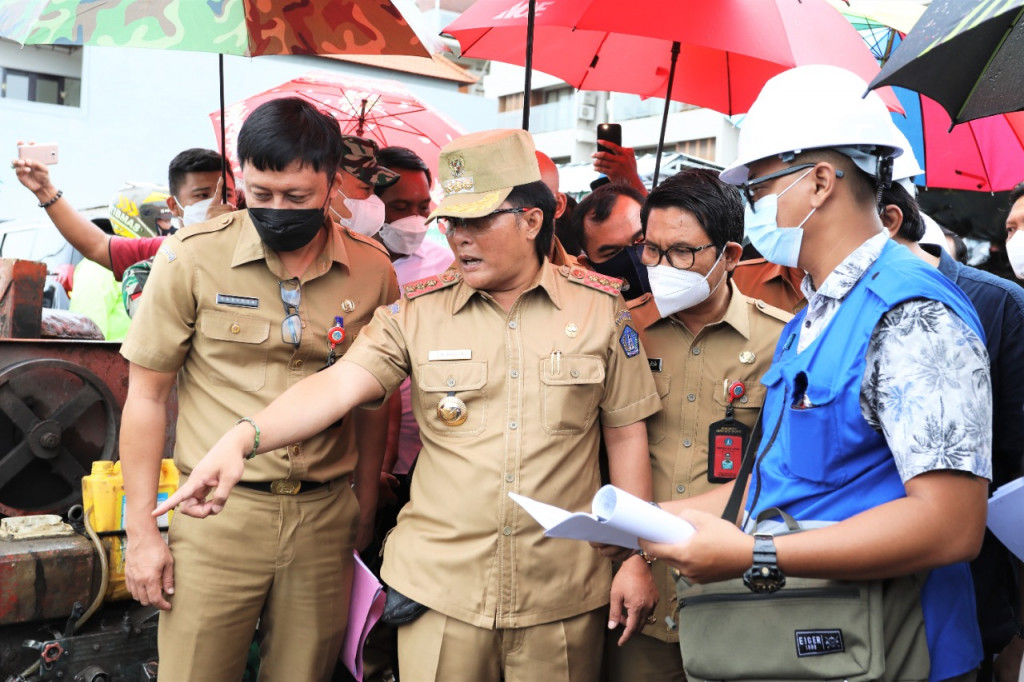 Bupati Giri Prasta Tinjau Lokasi Pembangunan Identitas Batas Wilayah di Glogor Carik Kuta